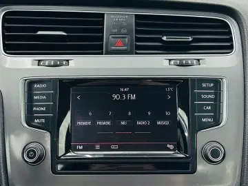 VOLKSWAGEN GOLF 2014 1.6D E5 Garantie 12  Luni Rate Avans 0