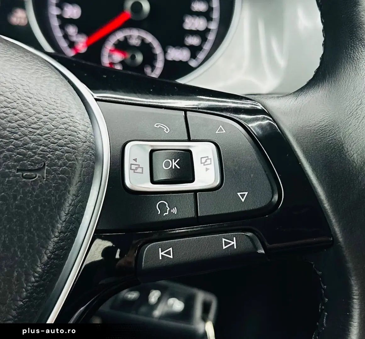 VOLKSWAGEN GOLF 2014 1.6D E5 Garantie 12  Luni Rate Avans 0