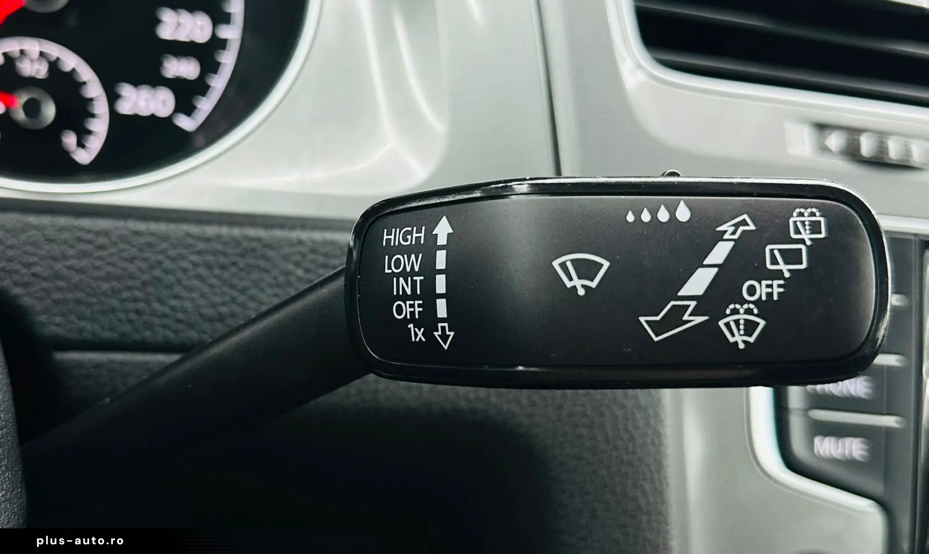 VOLKSWAGEN GOLF 2014 1.6D E5 Garantie 12  Luni Rate Avans 0