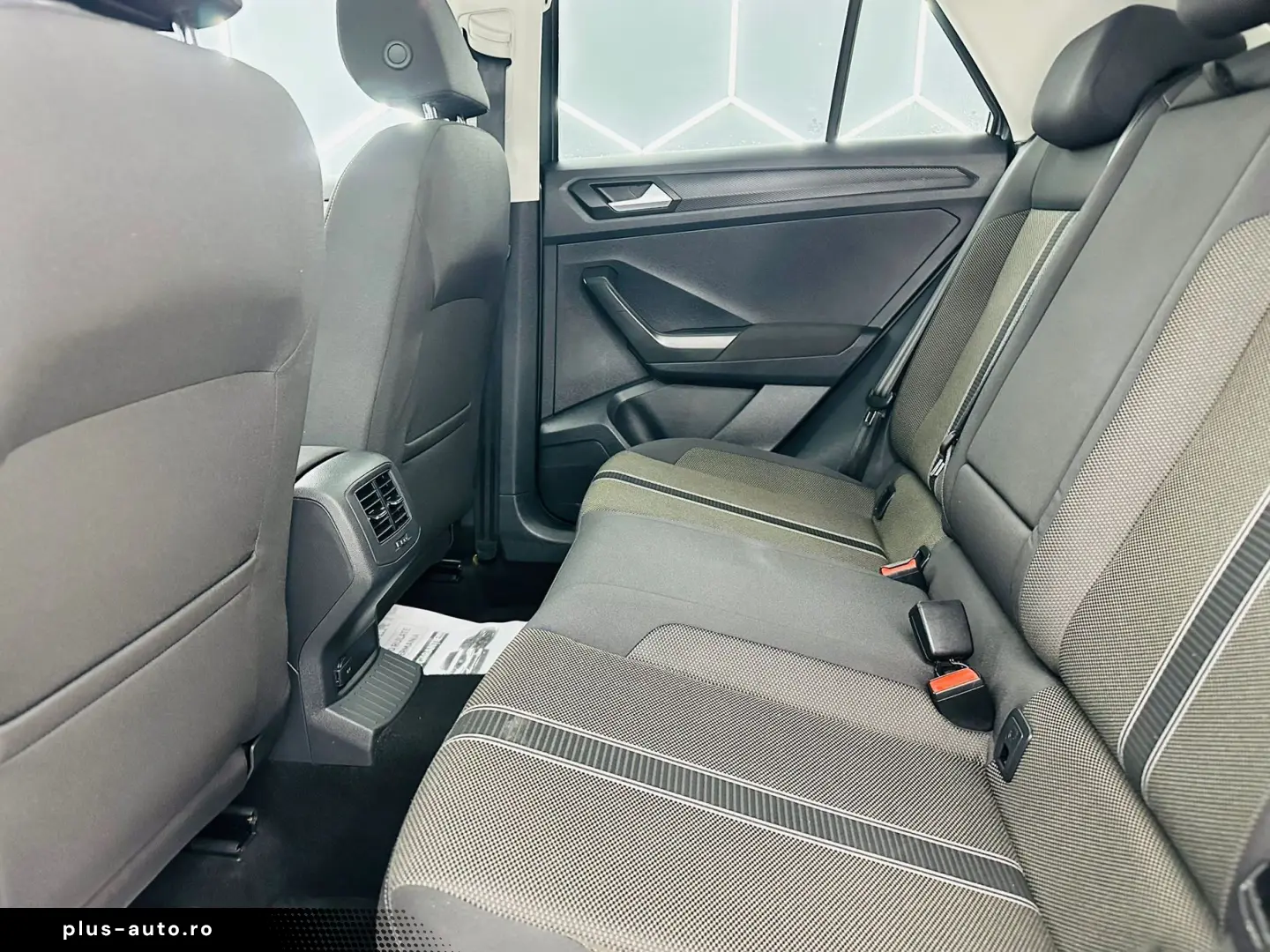 VOLKSWAGEN T-ROC 2019 1.6D E6 Garantie 12 Luni Rate Avans 0