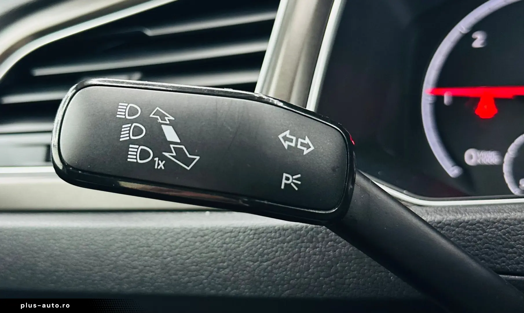 VOLKSWAGEN T-ROC 2019 1.6D E6 Garantie 12 Luni Rate Avans 0