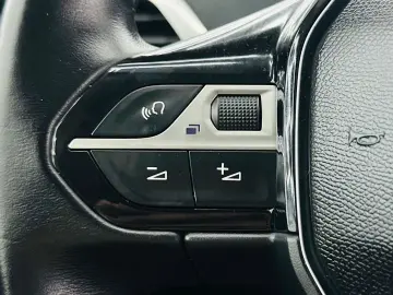 PEUGEOT 3008 2017 1.2i E6 Garantie 12 Luni Rate Avans 0 Doar