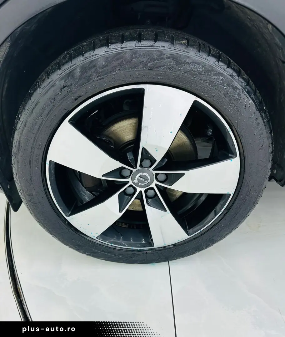 VOLVO Xc-40 2018 2.0D E6 4X4 Garantie 12 Luni Rate Avans 0 D