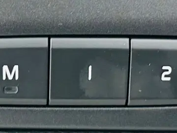 VOLVO Xc-40 2018 2.0D E6 4X4 Garantie 12 Luni Rate Avans 0 D