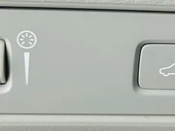 VOLVO Xc-40 2018 2.0D E6 4X4 Garantie 12 Luni Rate Avans 0 D