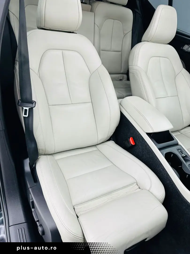 VOLVO Xc-40 2018 2.0D E6 4X4 Garantie 12 Luni Rate Avans 0 D