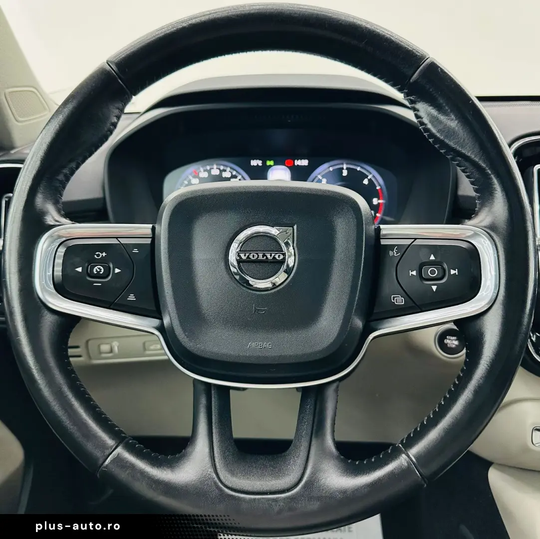 VOLVO Xc-40 2018 2.0D E6 4X4 Garantie 12 Luni Rate Avans 0 D