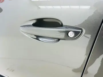 PEUGEOT 5008 2017 1.2i E6 Garantie 12 Luni Rate Avans 0 Doar