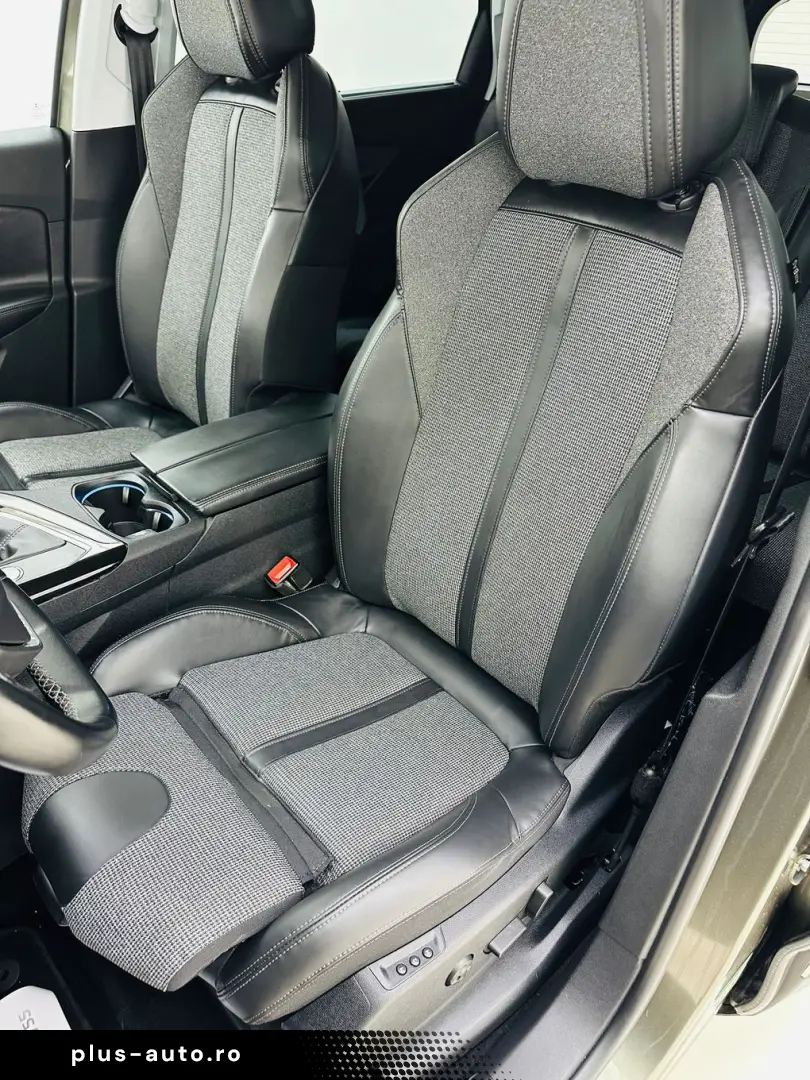 PEUGEOT 5008 2017 1.2i E6 Garantie 12 Luni Rate Avans 0 Doar