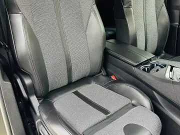 PEUGEOT 5008 2017 1.2i E6 Garantie 12 Luni Rate Avans 0 Doar