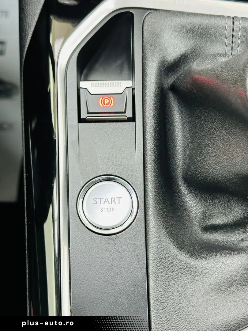 PEUGEOT 5008 2017 1.2i E6 Garantie 12 Luni Rate Avans 0 Doar