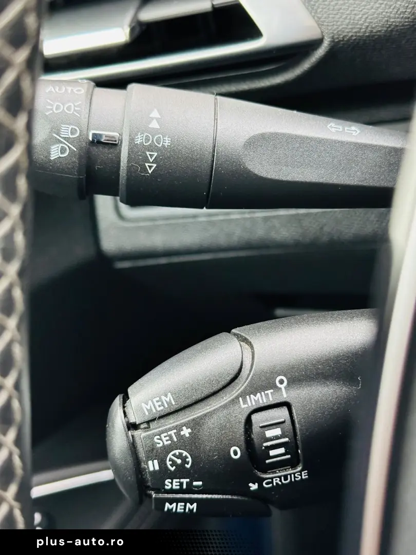 PEUGEOT 5008 2017 1.2i E6 Garantie 12 Luni Rate Avans 0 Doar