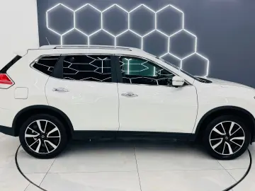 NISSAN X-TRAIL 2015 1.6D E5 Garantie 12 Luni Rate Avans 0 Do