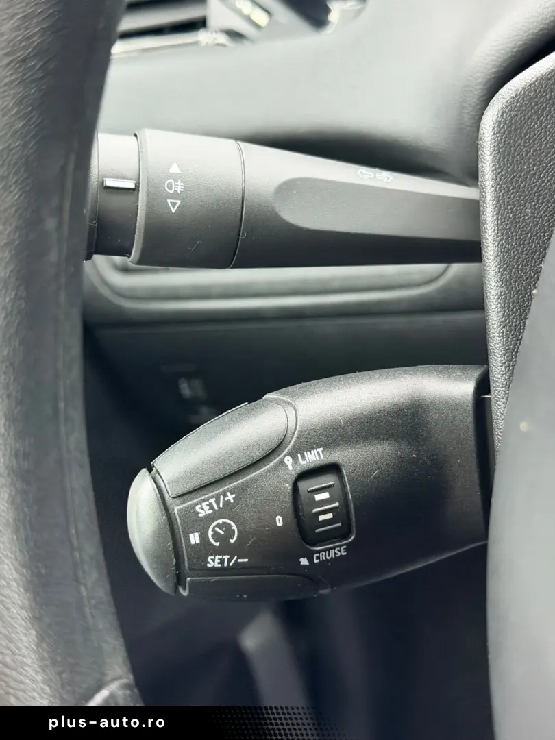 PEUGEOT 208 2017 1.2i E6 Garantie 12 Luni Rate Avans 0 Doar