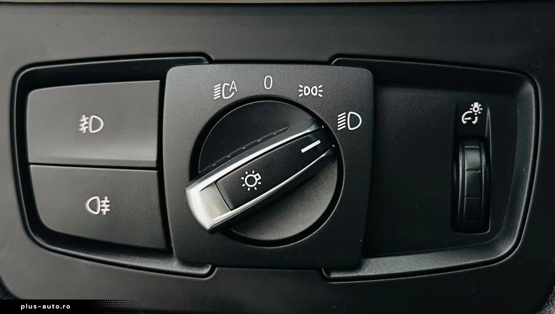 BMW Seria-3 2015 2.0D E6 Garantie 12 Luni Rate Avans 0 Doar