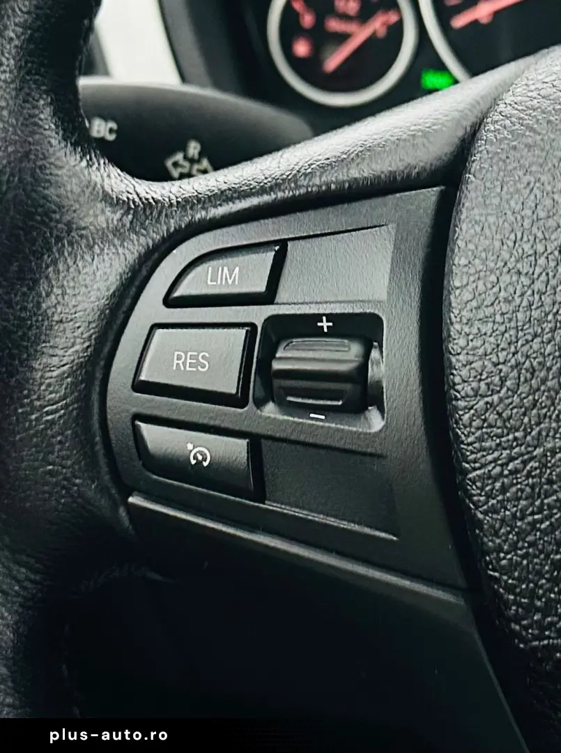 BMW Seria-3 2015 2.0D E6 Garantie 12 Luni Rate Avans 0 Doar