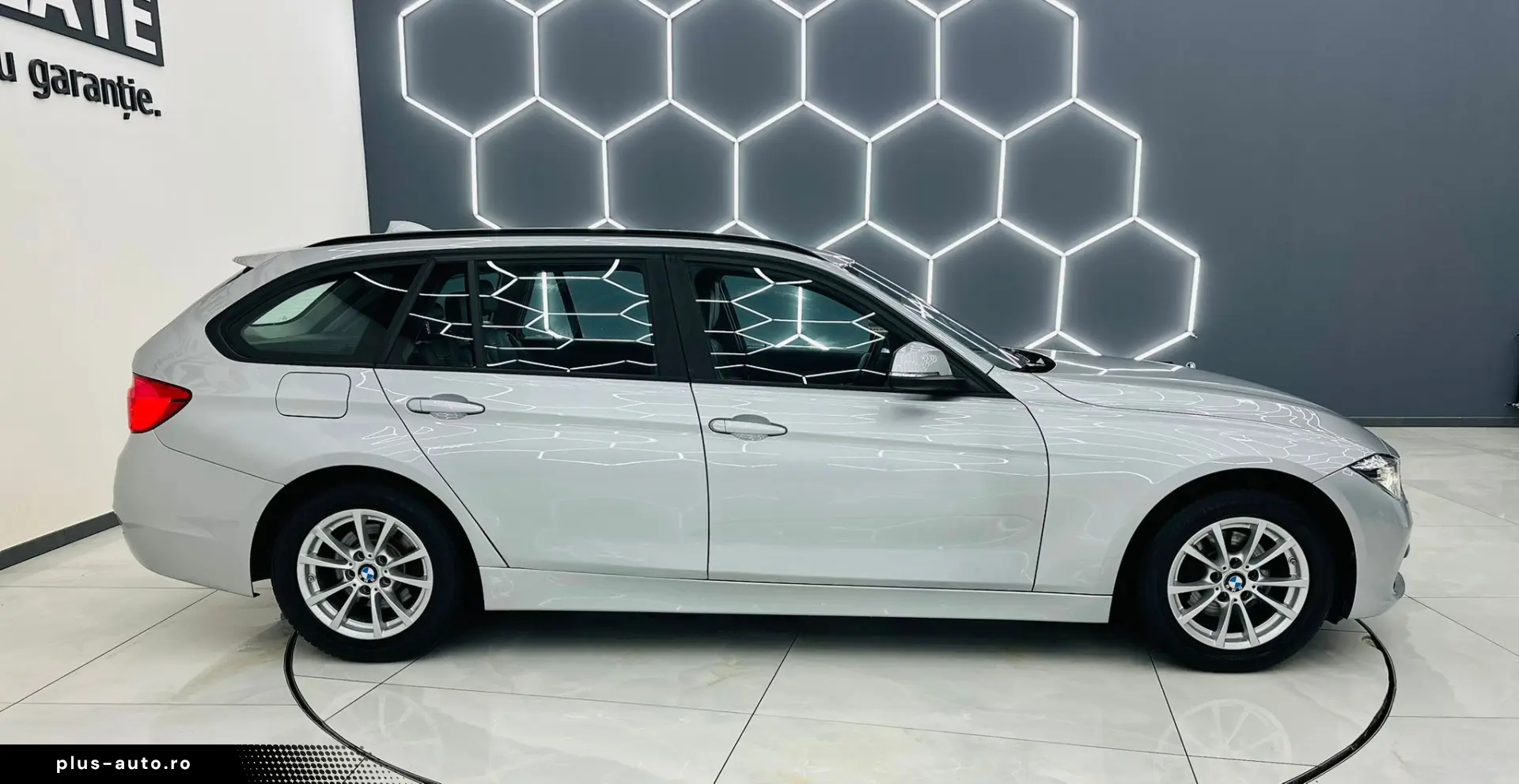 BMW Seria-3 2015 2.0D E6 Garantie 12 Luni Rate Avans 0 Doar