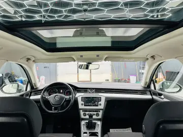 VOLKSWAGEN PASSAT 2015 2.0D E6 Garantie 12 Luni Rate Avans 0