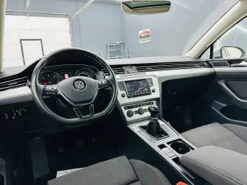 VOLKSWAGEN PASSAT 2015 2.0D E6 Garantie 12 Luni Rate Avans 0