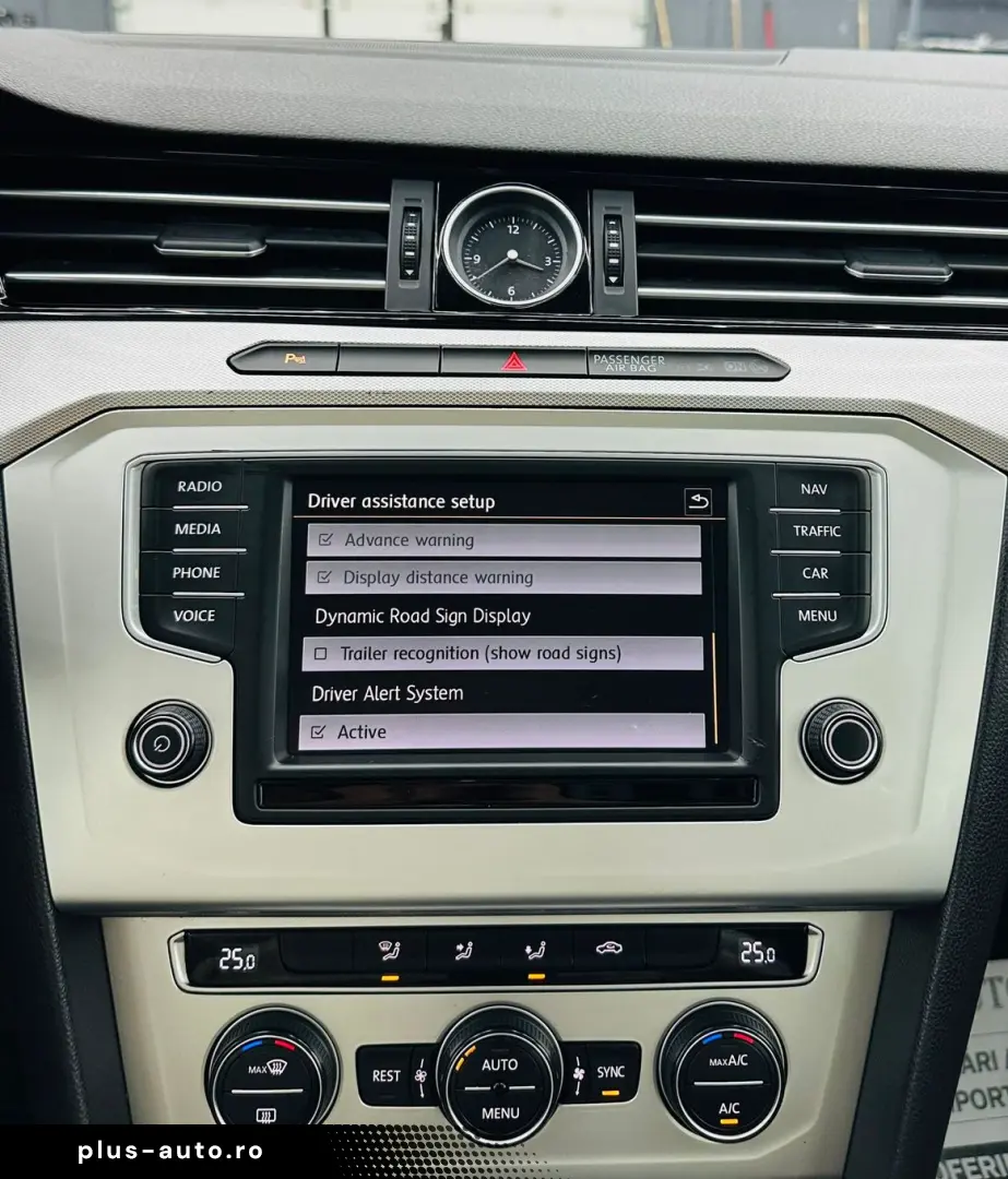 VOLKSWAGEN PASSAT 2015 2.0D E6 Garantie 12 Luni Rate Avans 0