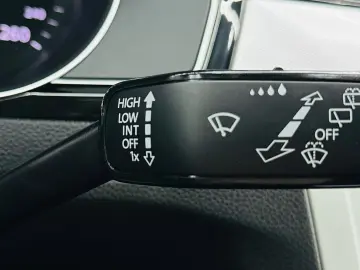 VOLKSWAGEN PASSAT 2015 2.0D E6 Garantie 12 Luni Rate Avans 0