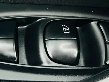 NISSAN Qashqai 2016 1.2i E5 Garantie 12 Luni Rate Avans 0 Do