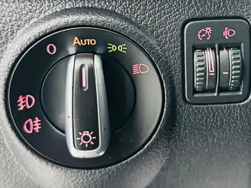 VOLKSWAGEN TIGUAN 2015 2.0D E5 Garantie 12 Luni Rate Avans 0