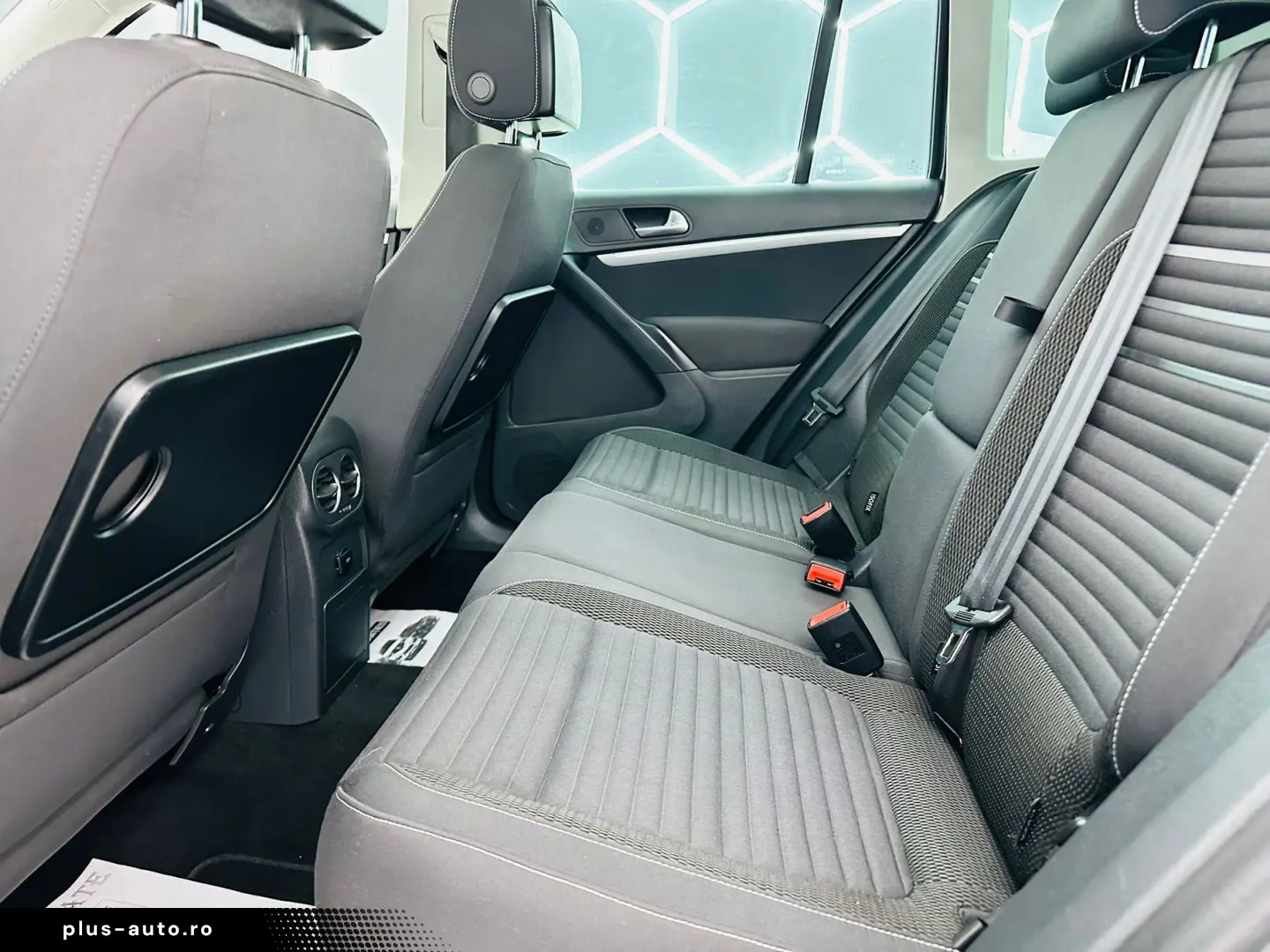 VOLKSWAGEN TIGUAN 2015 2.0D E5 Garantie 12 Luni Rate Avans 0