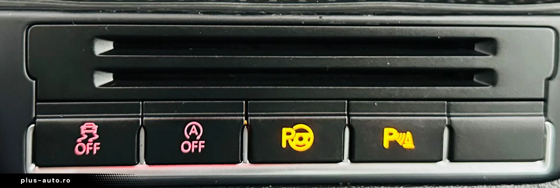 VOLKSWAGEN TIGUAN 2015 2.0D E5 Garantie 12 Luni Rate Avans 0