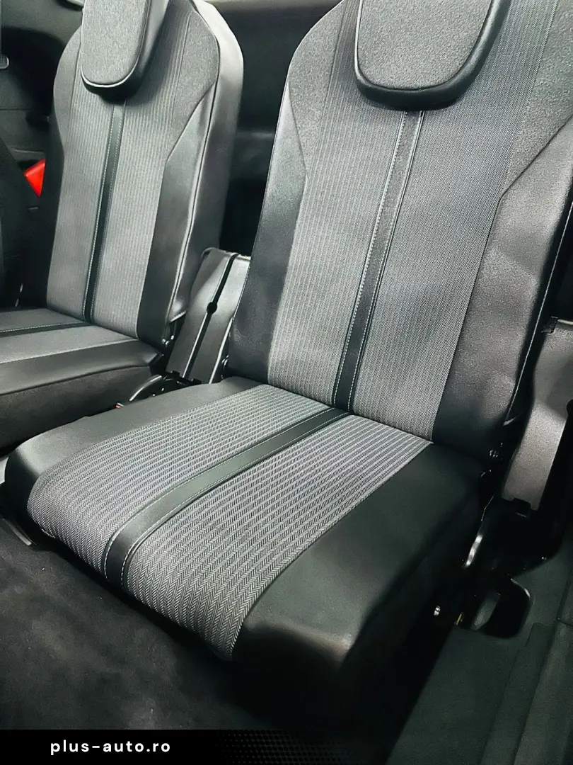 PEUGEOT 3008 2022 1.2i E6 Garantie 12 Luni Rate Avans 0  Doa