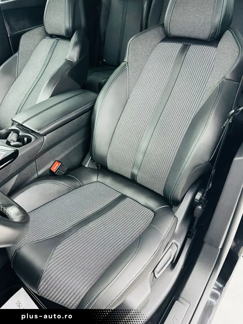 PEUGEOT 3008 2022 1.2i E6 Garantie 12 Luni Rate Avans 0  Doa