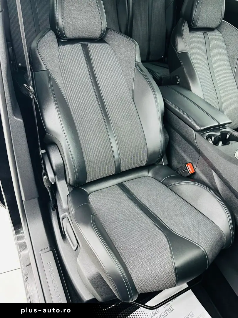 PEUGEOT 3008 2022 1.2i E6 Garantie 12 Luni Rate Avans 0  Doa