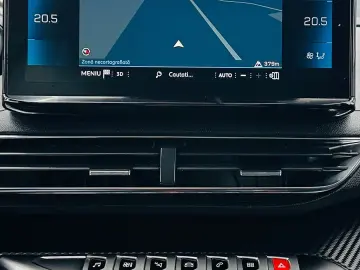 PEUGEOT 3008 2022 1.2i E6 Garantie 12 Luni Rate Avans 0  Doa