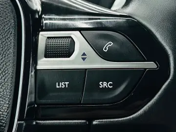 PEUGEOT 3008 2022 1.2i E6 Garantie 12 Luni Rate Avans 0  Doa