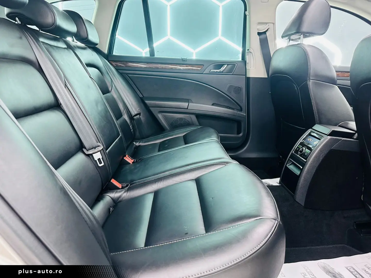 SKODA SUPERB 2015 1.6D E5 Garantie 12 Luni Rate Avans 0 Doar