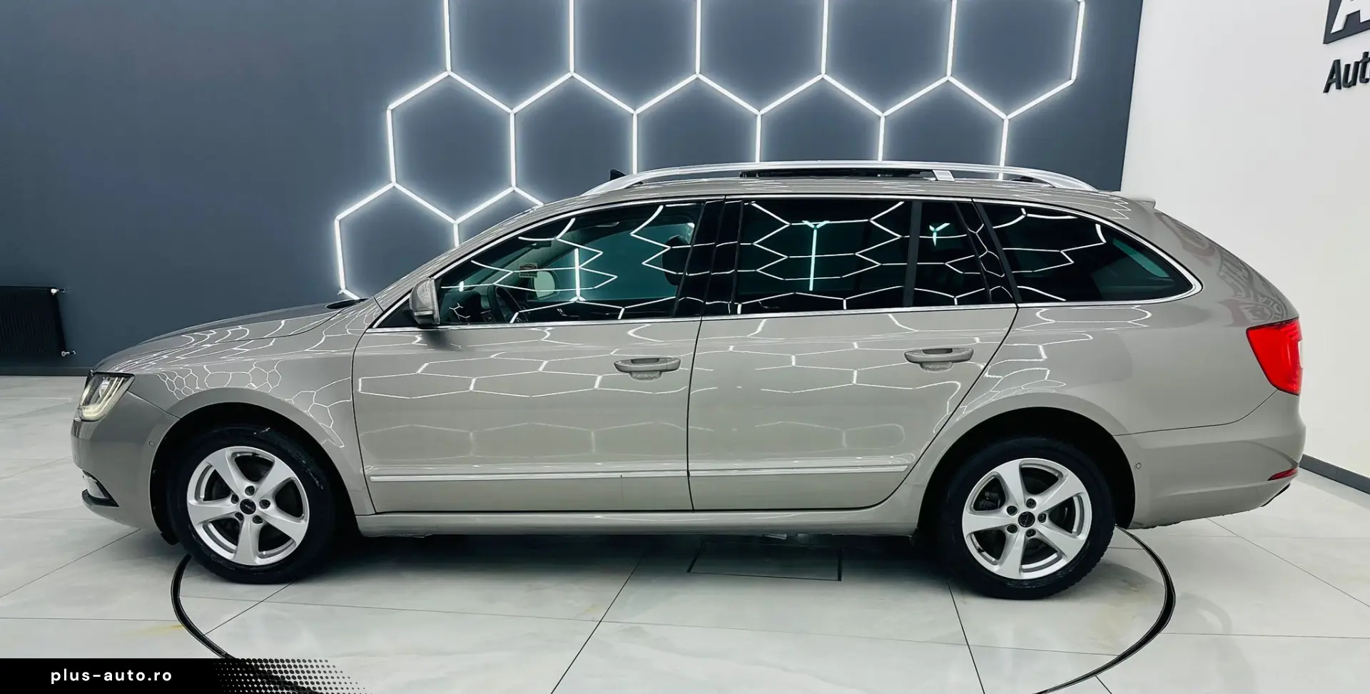 SKODA SUPERB 2015 1.6D E5 Garantie 12 Luni Rate Avans 0 Doar