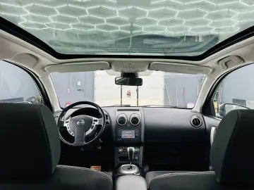 NISSAN Qashqai 2011 2.0D E5 4x4 Garantie 12 Luni Rate AVans