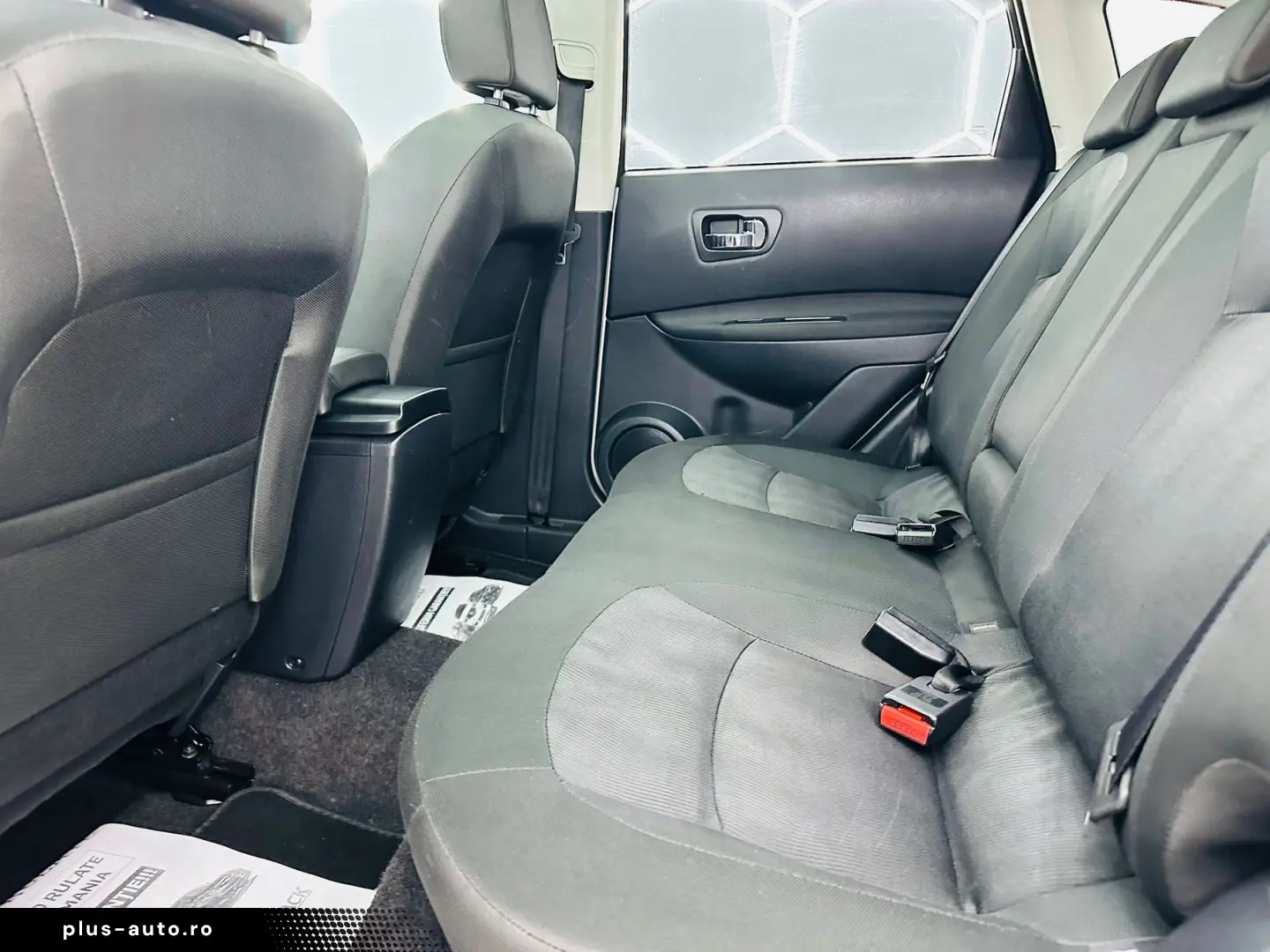 NISSAN Qashqai 2011 2.0D E5 4x4 Garantie 12 Luni Rate AVans