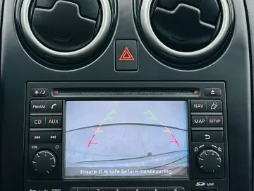 NISSAN Qashqai 2011 2.0D E5 4x4 Garantie 12 Luni Rate AVans