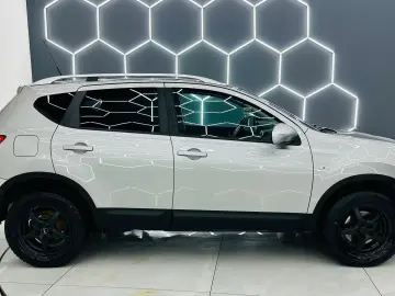 NISSAN Qashqai 2011 2.0D E5 4x4 Garantie 12 Luni Rate AVans