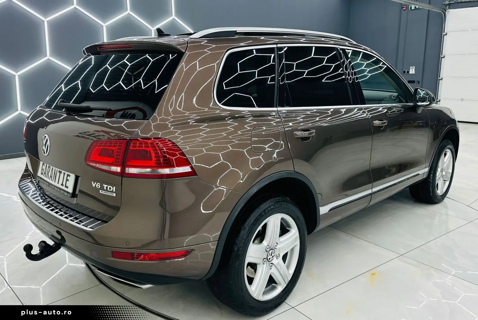 VOLKSWAGEN TOUAREG 2012 3.0D 4x4 E5 Garantie 12 Luni Rate AV