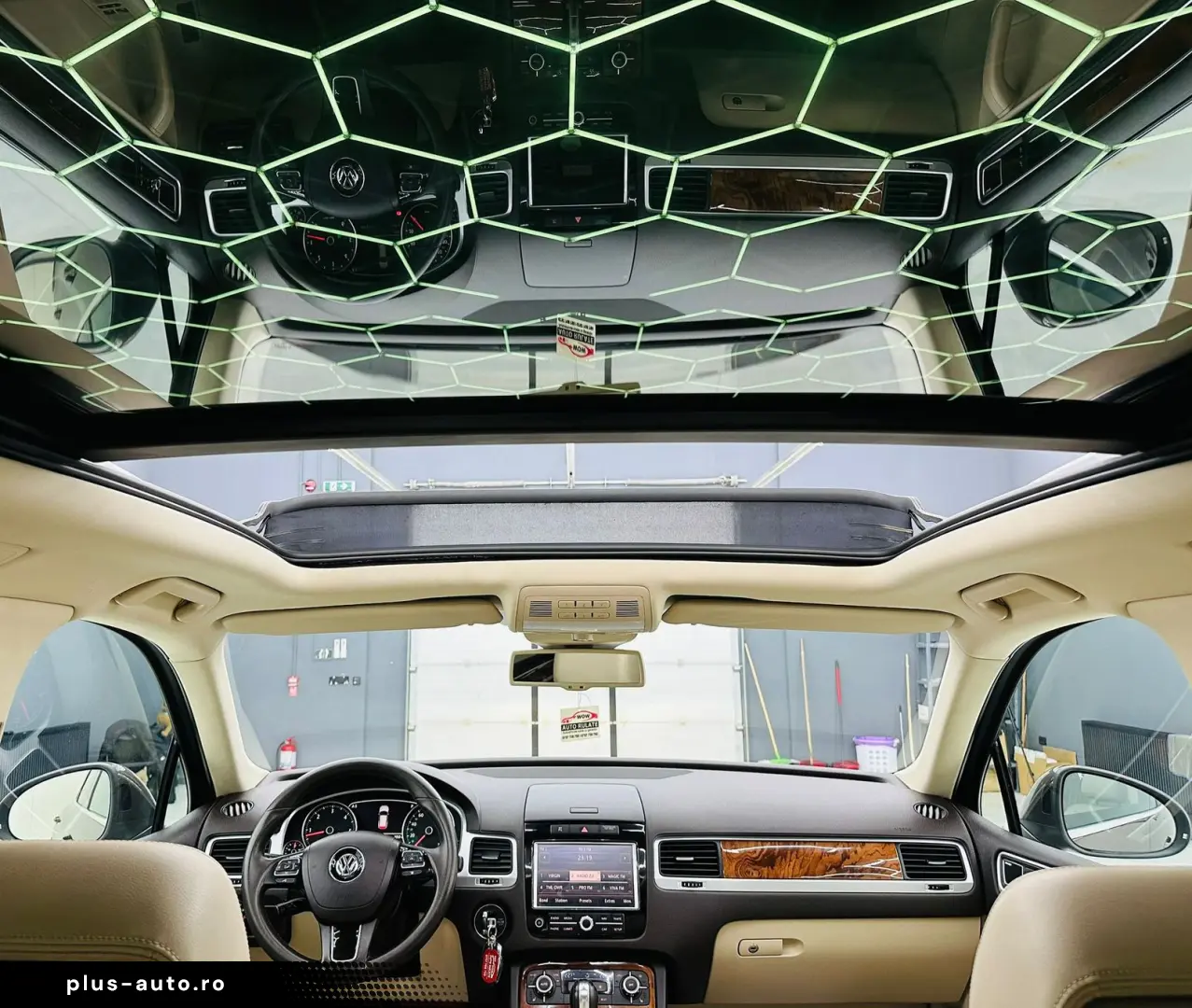 VOLKSWAGEN TOUAREG 2012 3.0D 4x4 E5 Garantie 12 Luni Rate AV