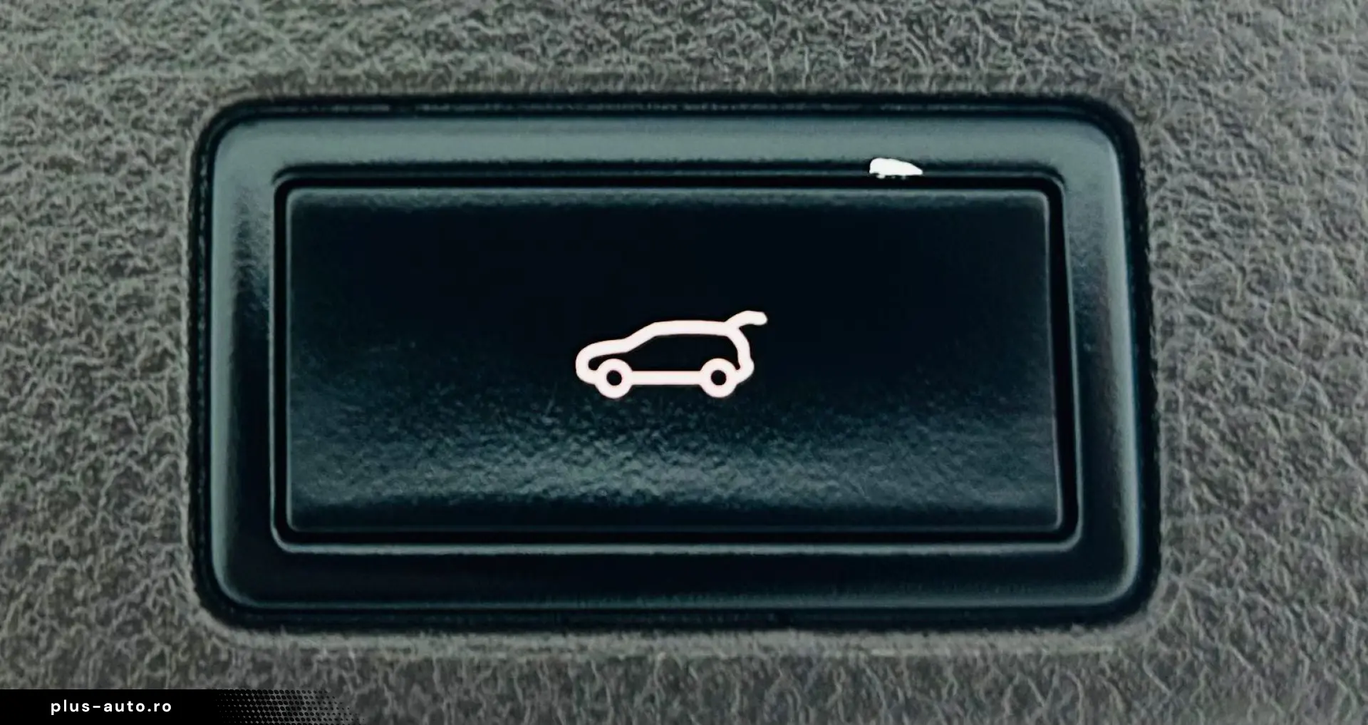 VOLKSWAGEN TOUAREG 2012 3.0D 4x4 E5 Garantie 12 Luni Rate AV