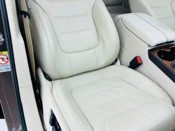 VOLKSWAGEN TOUAREG 2012 3.0D 4x4 E5 Garantie 12 Luni Rate AV