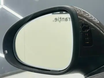 VOLKSWAGEN TOUAREG 2012 3.0D 4x4 E5 Garantie 12 Luni Rate AV