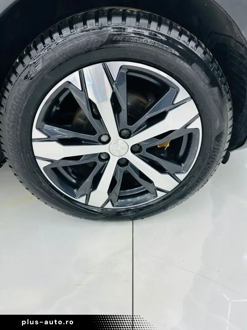 PEUGEOT 3008 2018 1.2i E6  Garantie 12 Luni Rate AVans 0 Dao