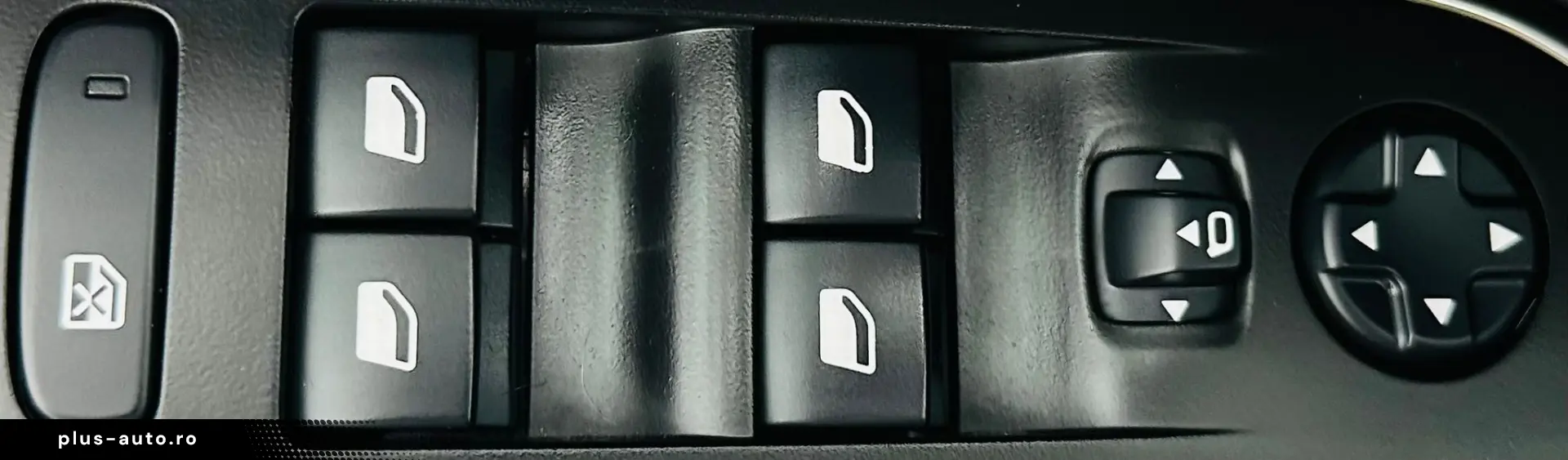 PEUGEOT 3008 2018 1.2i E6  Garantie 12 Luni Rate AVans 0 Dao