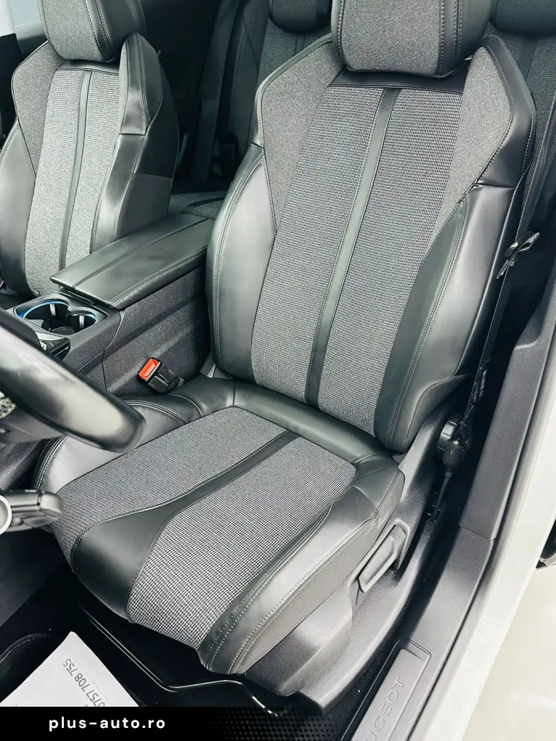 PEUGEOT 3008 2018 1.2i E6  Garantie 12 Luni Rate AVans 0 Dao