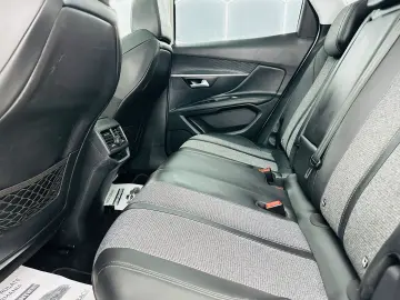 PEUGEOT 3008 2018 1.2i E6  Garantie 12 Luni Rate AVans 0 Dao