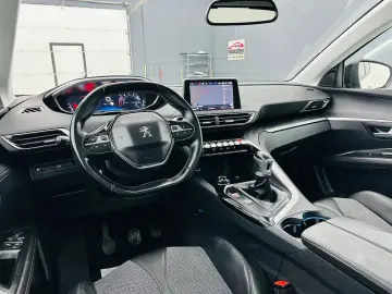 PEUGEOT 3008 2018 1.2i E6  Garantie 12 Luni Rate AVans 0 Dao